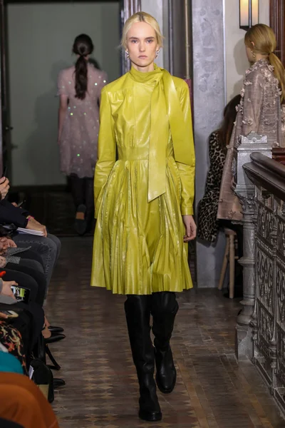 Look 31